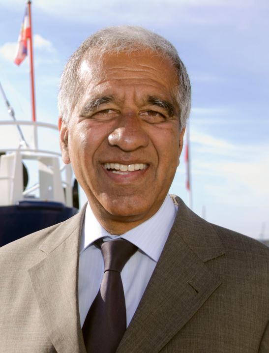 Portrait Mojib Latif